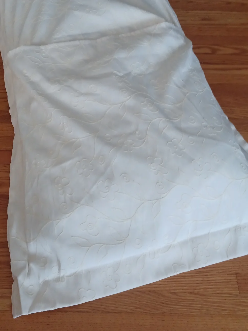 Soft Embroidered Floral Cream Bedding Topper